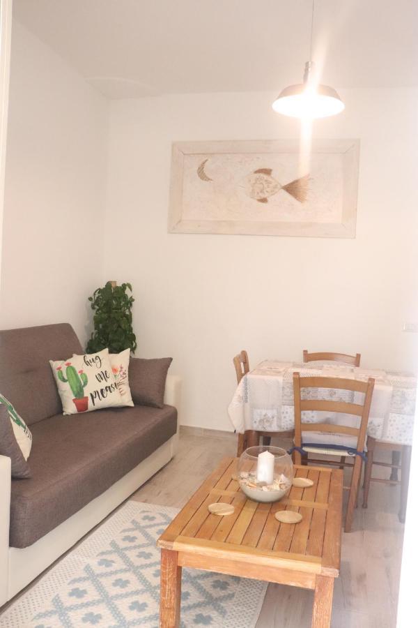Vila Casa Oleandri Golfo Aranci Exteriér fotografie